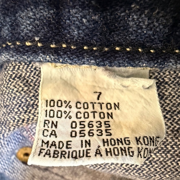 Vintage High-Waisted Dark Wash Jeans – Embroidered Back Pockets - Picture 7 of 7